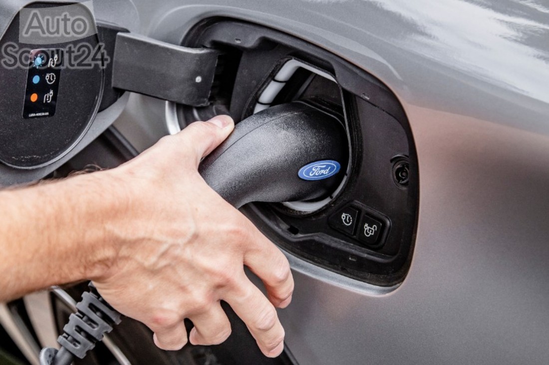 FORD_2020_EXPLORER_86 (1).jpg