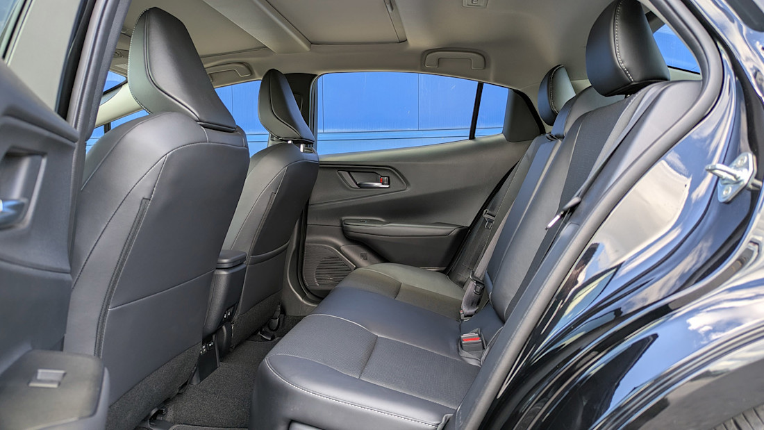 2026 Toyota Prius PHEV - TD - DB - 260625 - 28.jpg