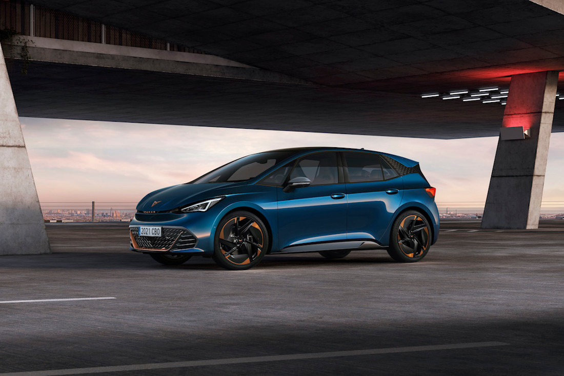Cupra Born: más potencia, autonomía y carga simplificada
