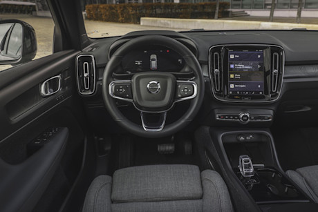 Editorial 2024 volvo xc40 recharge 16 volvo
