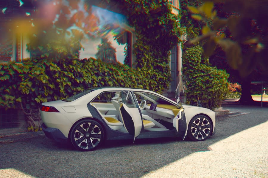 P90519789_highRes_bmw-vision-neue-klas.jpg