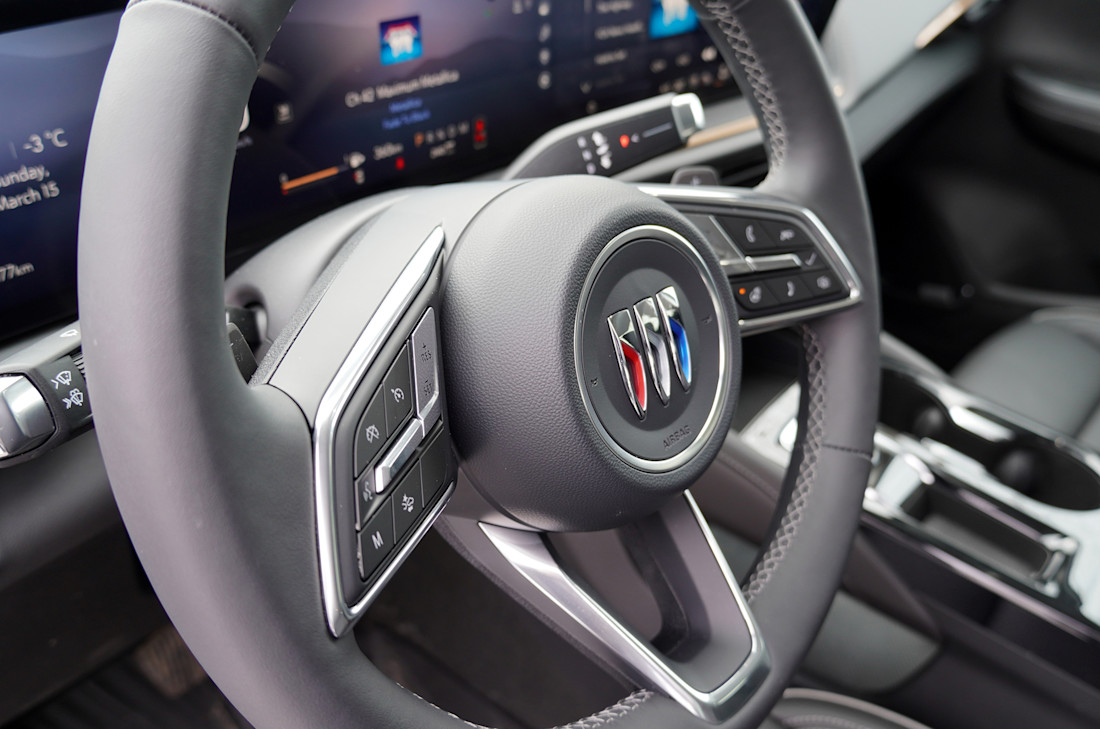 2026 Buick Envision Avenir - TD - VA - 260319 - 31.jpg