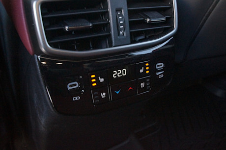 Editorial 2024 lexus rx td jv 27