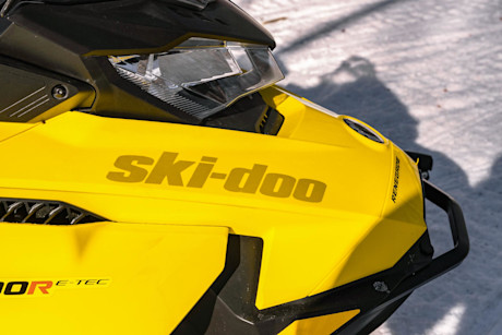 Editorial snowmobiling 101 24 dw