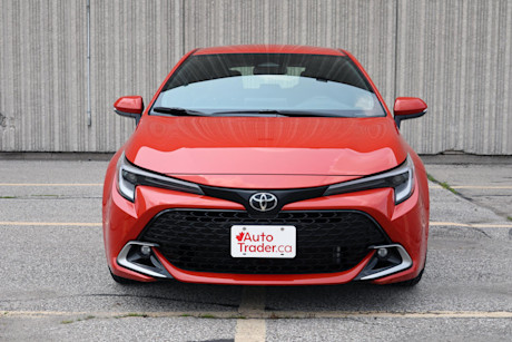 Editorial 2023 toyota corolla hatchback xse td 230901 01 jm