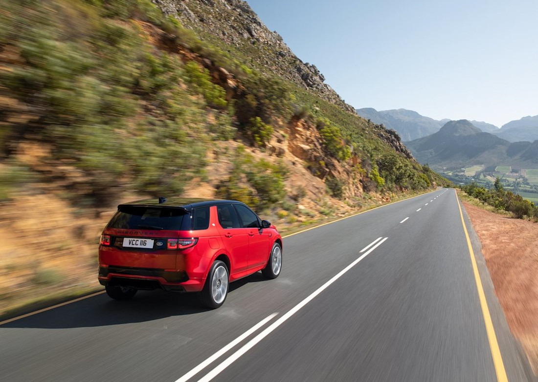 Land_Rover-Discovery_Sport-2020-1280-28.jpg