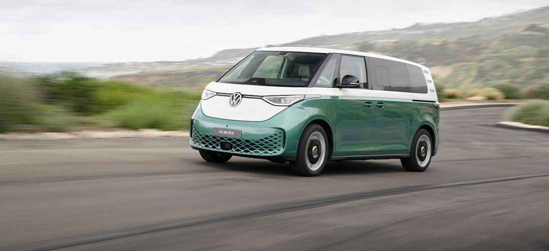 Nieuw: Volkswagen ID.Buzz LWB, zeven zitplaatsen en nieuwe batterij (2023)
