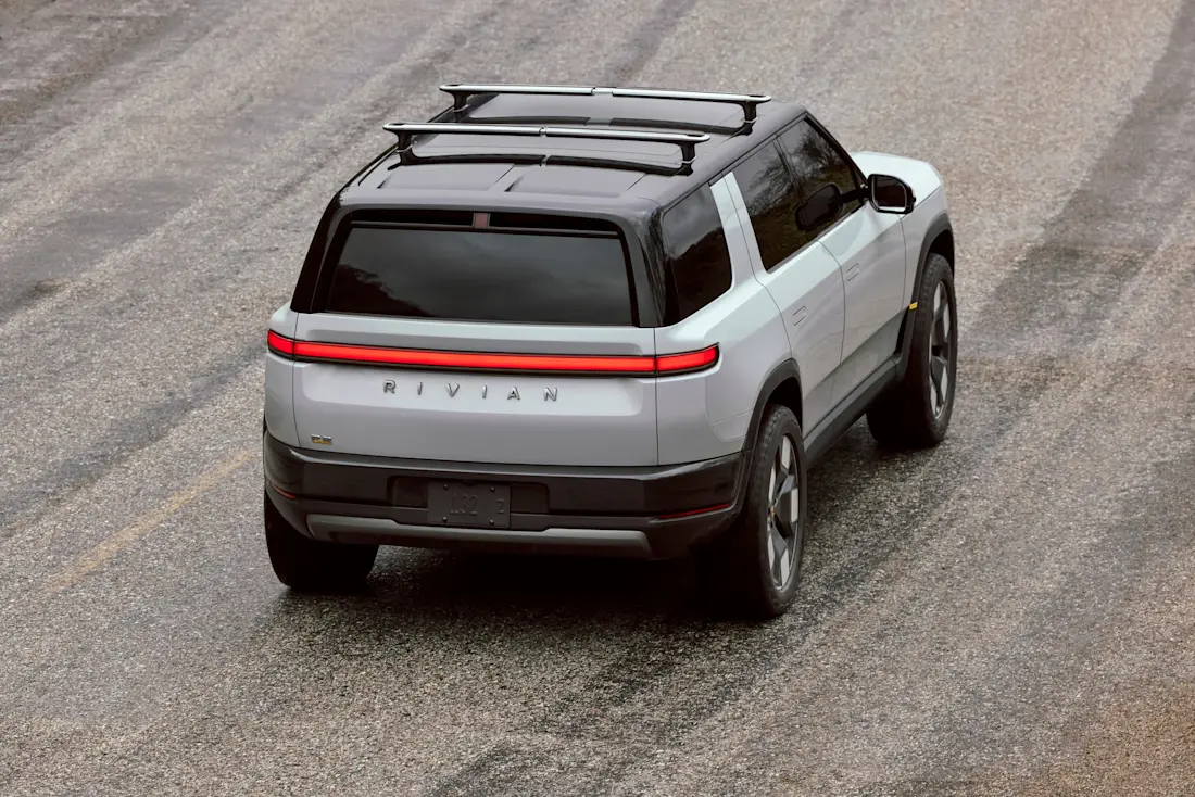 2026 Rivian R2 Ext 2