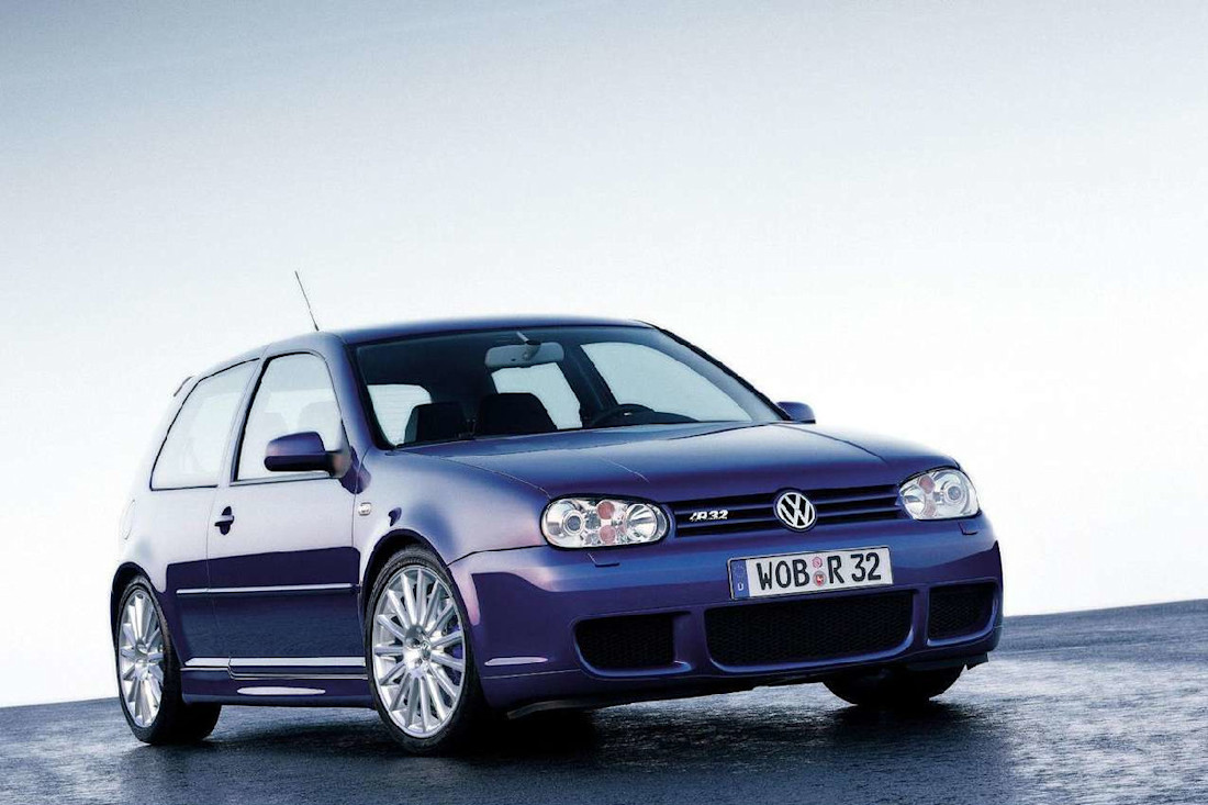 Volkswagen-Golf_R32-2002-1280-5841756c4b9474f764644c92c0030945ee.jpg