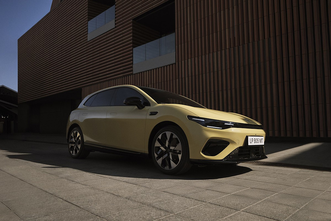 BEBE20260430 Leapmotor B05 header