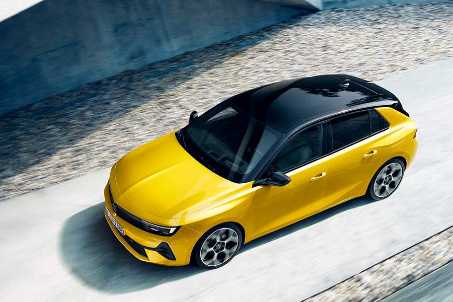 opel_astra-hybrid_exterior_driving_16x9_as22_e01_055.jpg