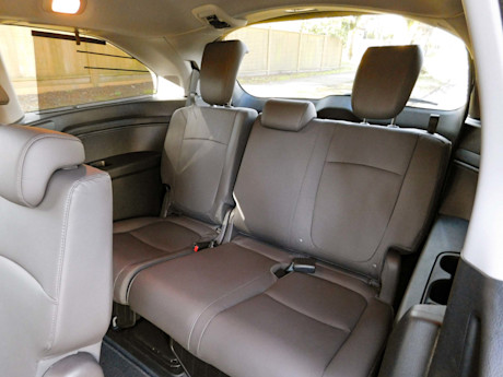Editorial 2020 honda odyssey touring 14 sh