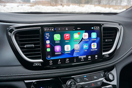 2026 Chrysler Pacifica AWD Review + Video Image