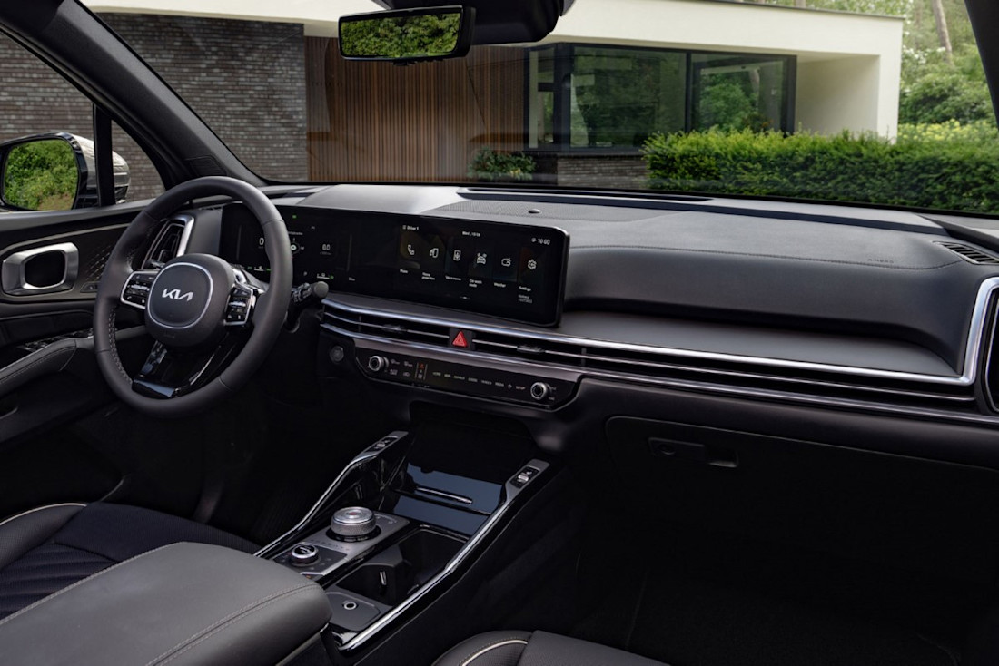kia-sorento-pe-my24-highres-interior-15-3600x2400