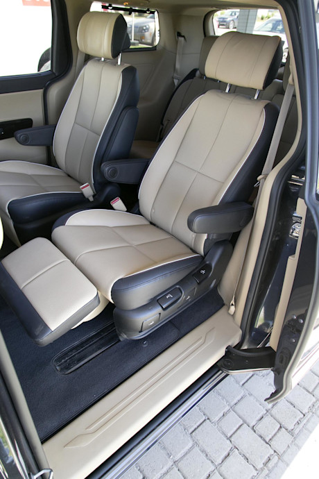 Editorial 2015 kia sedona sxl jw 06