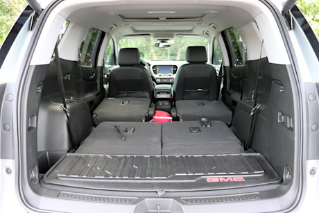 GMC Acadia SLT 2023 : essai routier Image