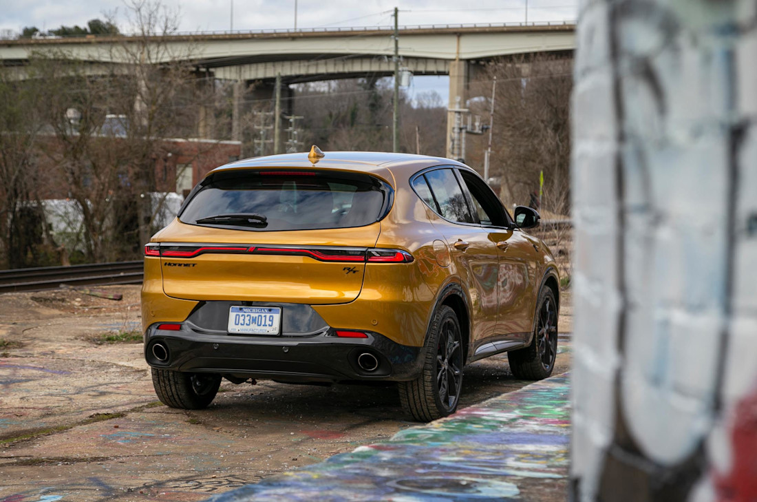 Editorial 2023 dodge hornet rt 05 jw