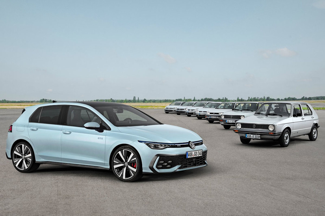 Volkswagen-Golf_GTE-2024-1600-0a.jpg