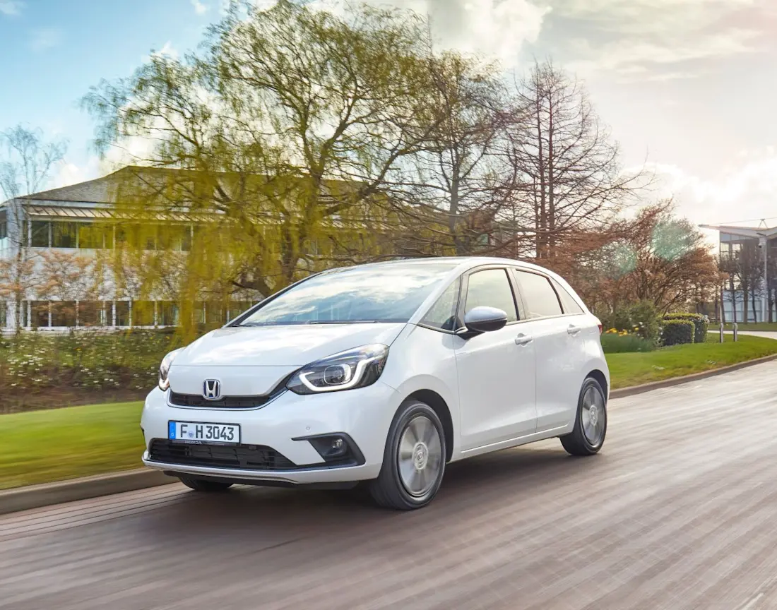 honda-jazz-e-hev-front honda-jazz-e-hev-front