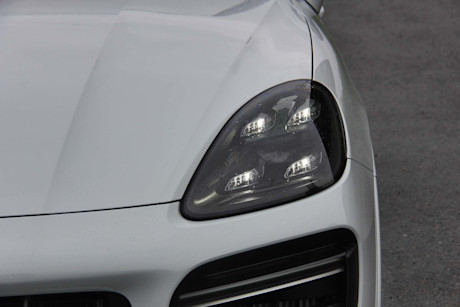 Editorial 2020 porsche caynne coupe turbo 16 dw