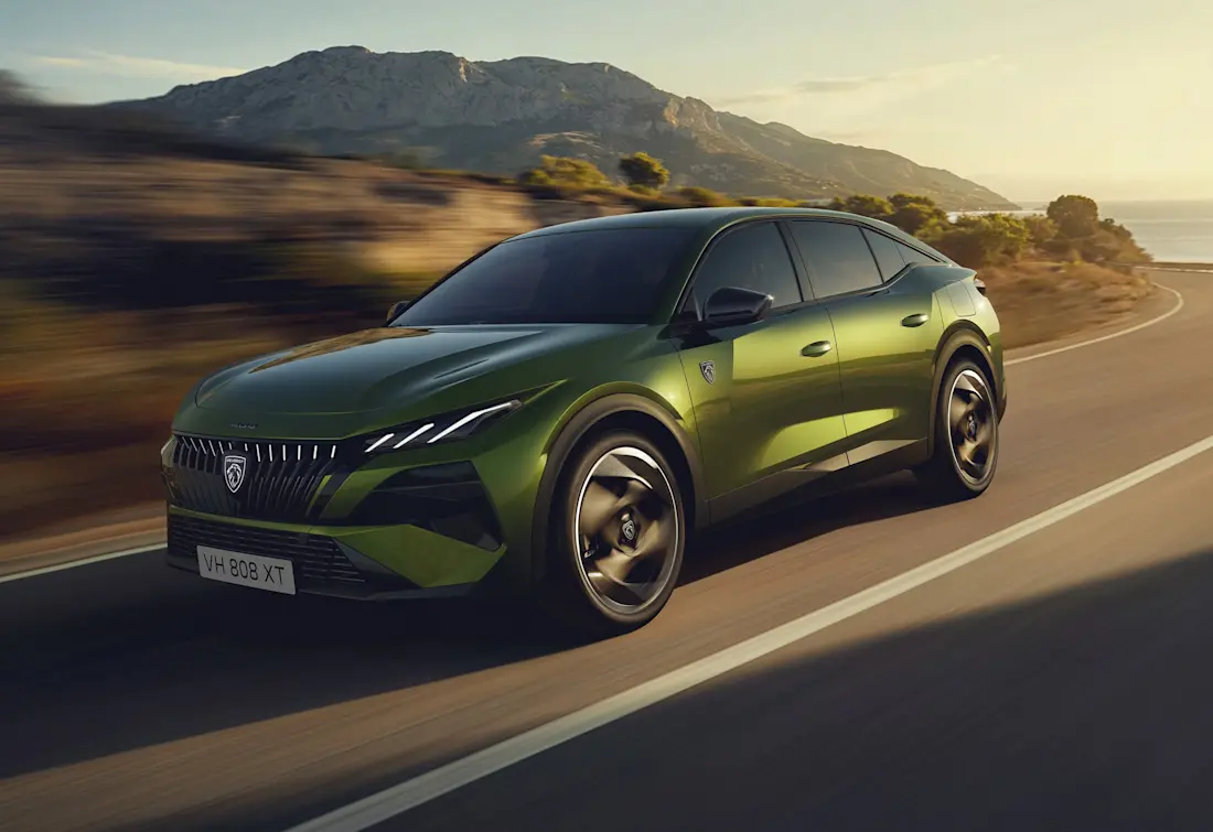 PEUGEOT 408 PLUG IN 2601STYP 240 FR