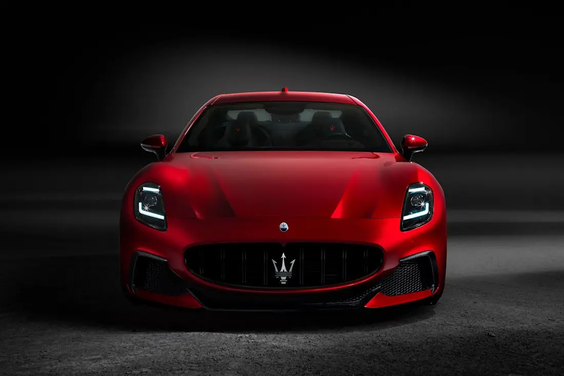 Maserati-GranTurismo2022-Front