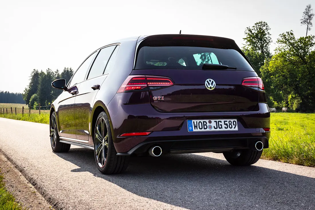 Volkswagen-Golf-GTI-Performance-Heck