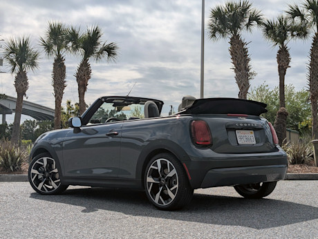 Editorial 2025 mini cooper s convertible fd sbe 250410 9