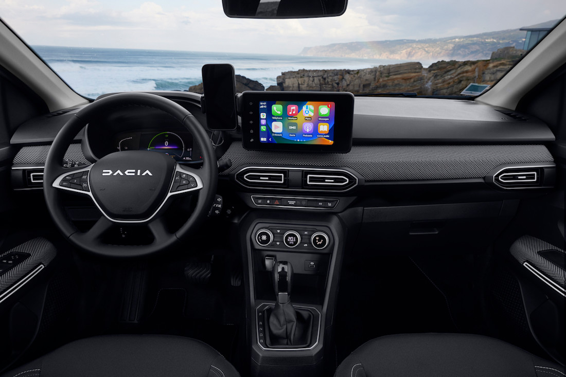 Dacia Jogger Hybrid (2023) interieur
