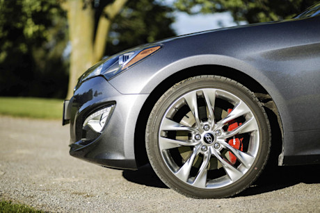 Editorial 2015 hyundai genesis coupe r spec rf 07