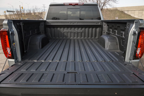 Editorial 2023 gmc sierra 1500 at4x 29 jv