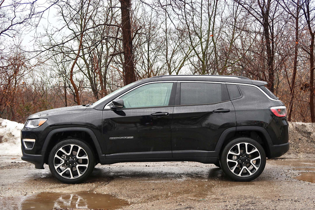 Editorial 2018 jeep compass limited 4x4 04 jm