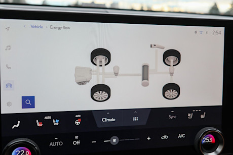 Editorial 2022 lexus nx 450h executive 24 jm
