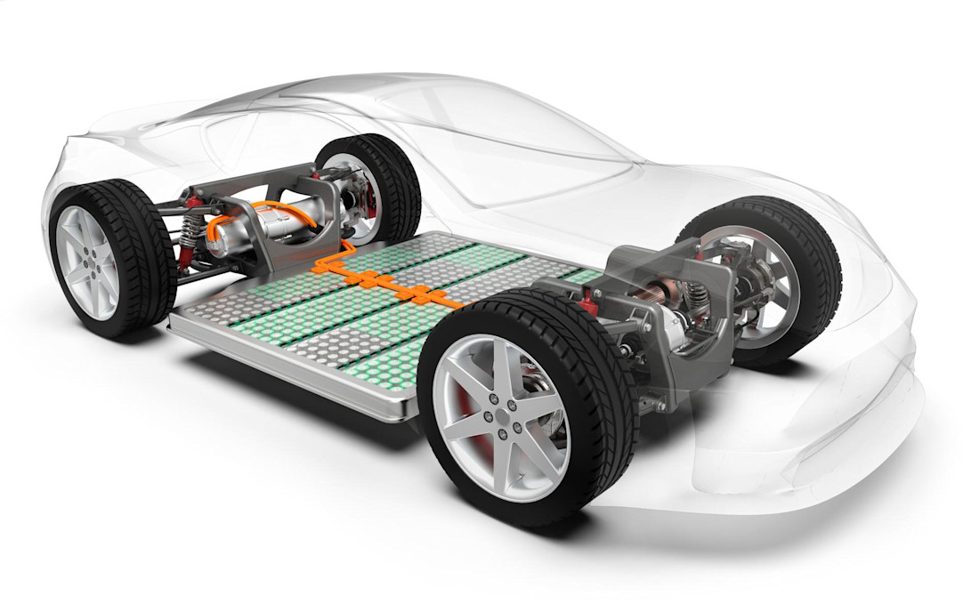 E-Auto-Hochvolt-Batterie im Fahrzeug-Chassis
