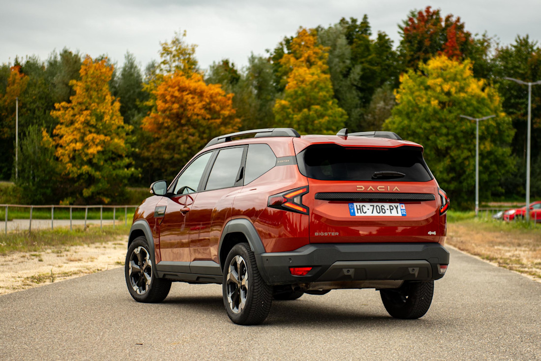 dacia-bigster-4x4-2025-heck