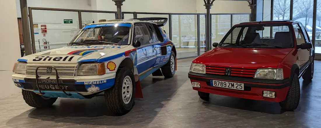 Peugeot 204 40 anni 01