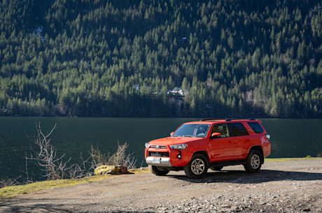 Editorial 2024 toyota 4runner trd off road td 240412 04 jw
