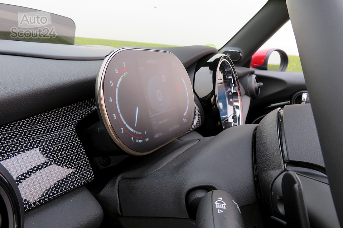 18_mini cabrio jcw_cuadro relojes.JPG