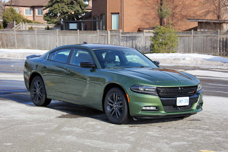 Editorial 2019 dodge charger sxt awd 03 dw