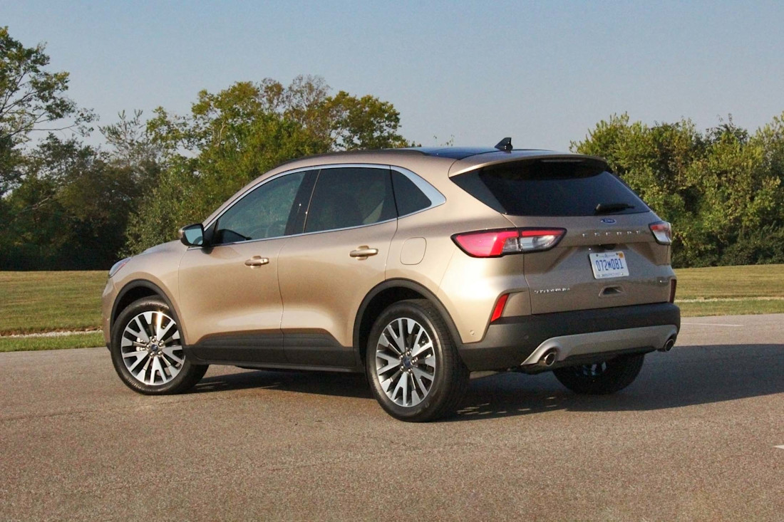 Editorial 2020 ford escape titanium hybrid 04 dw