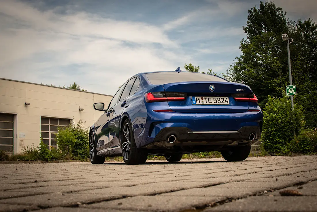 BMW-330i-Rear BMW-330i-Rear