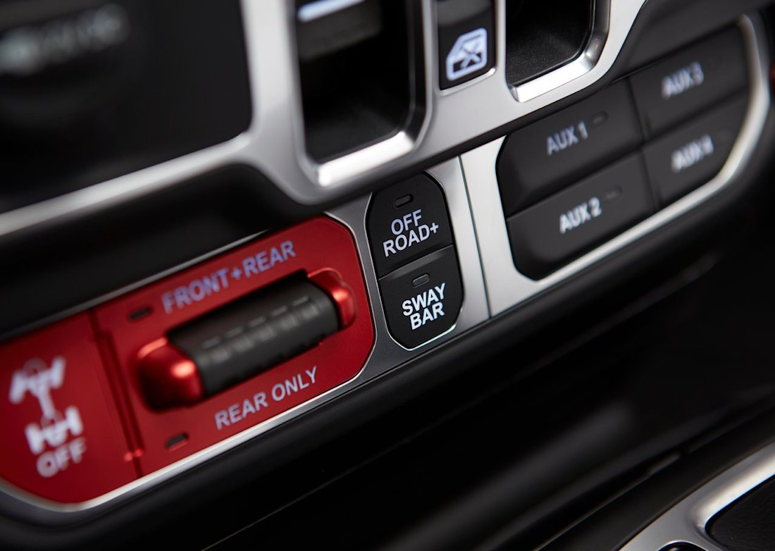 Jeep-Gladiator-2020-1280-c0.jpg