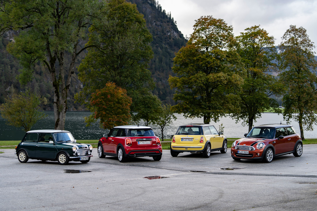 MINI Cooper, sinonimo di divertimento alla guida da oltre 60 anni