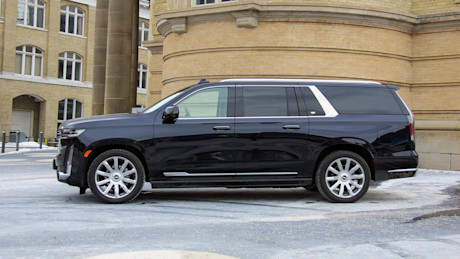 Editorial 2021 cadillac escalade esv premium luxury platinum 04 dw