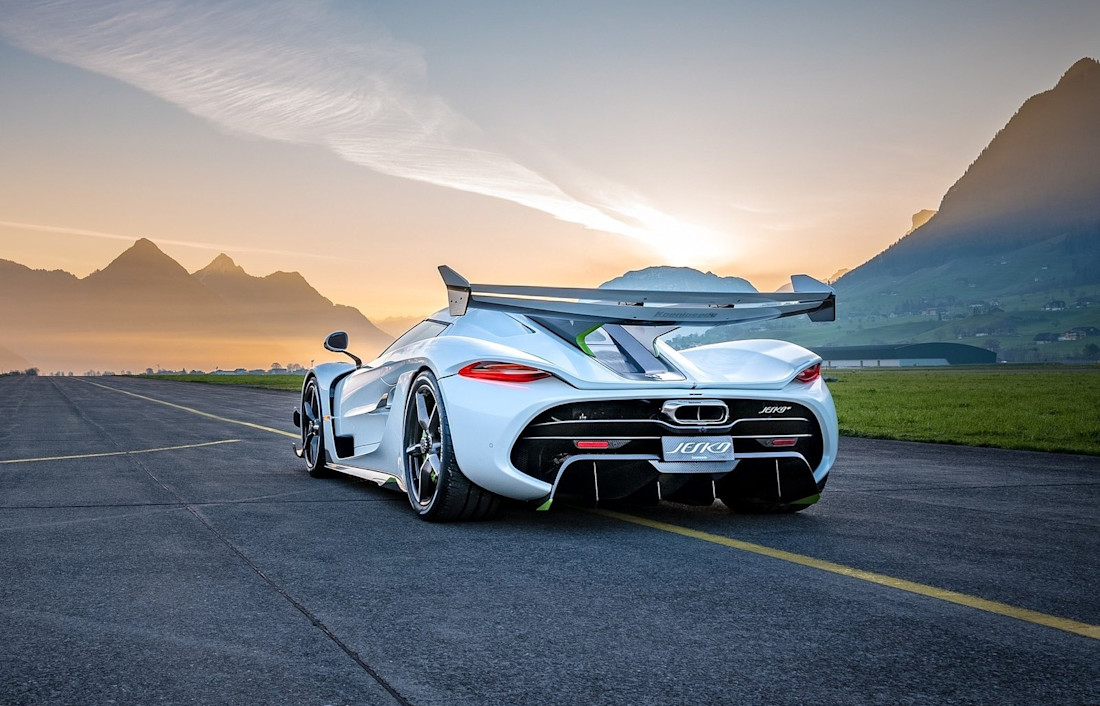 koenigsegg-jesko-back
