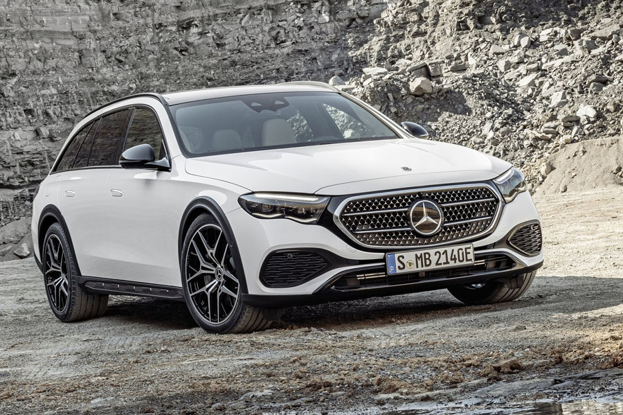 Mercedes-Benz-E-Class_All-Terrain-2024-1600-01.jpg