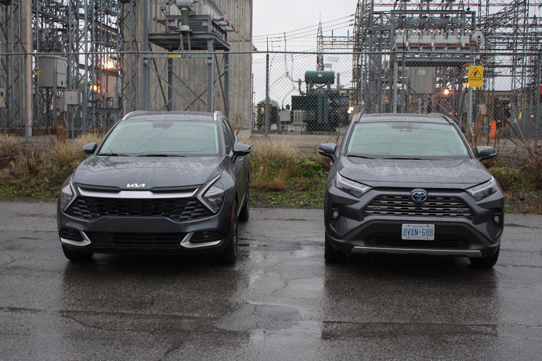 Kia Sportage HEV 2023 vs Toyota RAV4 Hybride 2022 : match comparatif Image