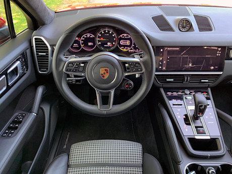 Editorial 2022 porsche cayenne e hybrid coupe 14 mg