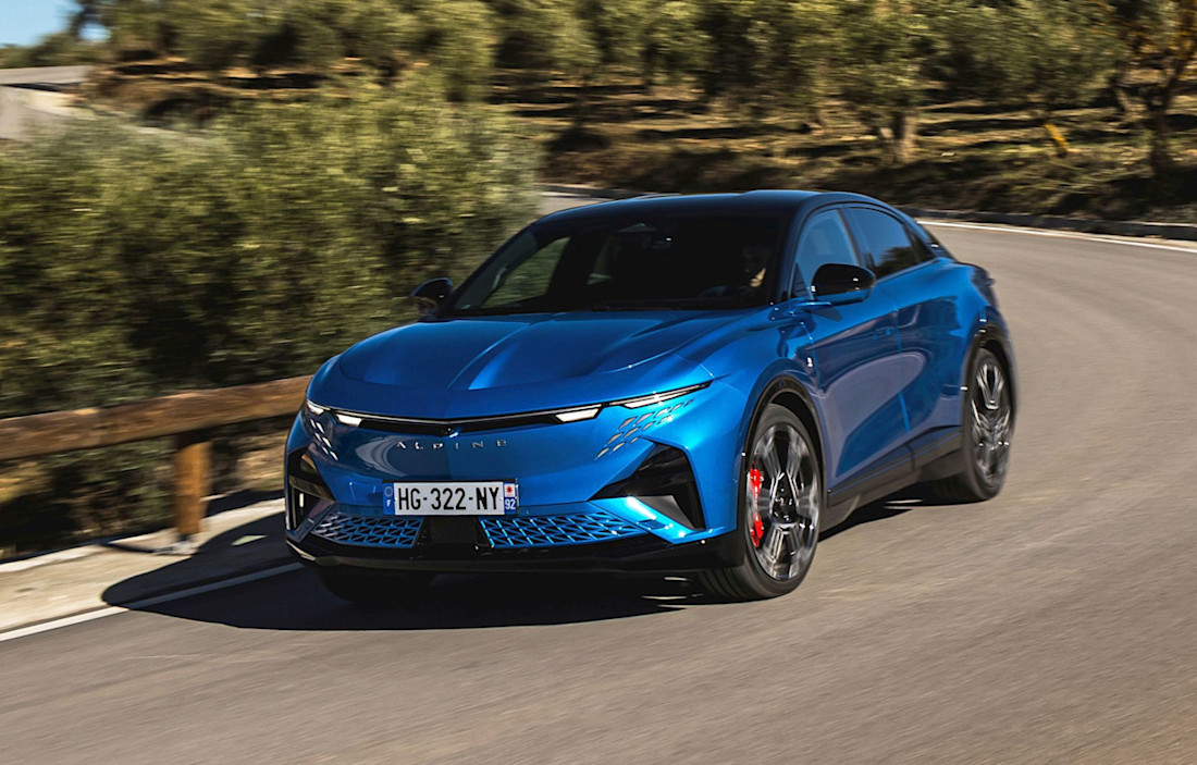 Alpine A390