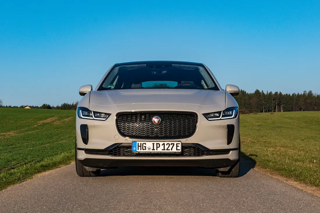 Jaguar-I-Pace-2020-Front Jaguar-I-Pace-2020-Front